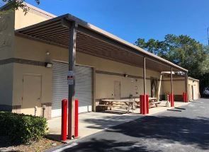 In the News Inc. Industrial Manuf. Flex Building: 8517 Sunstate St, Tampa, FL 33634